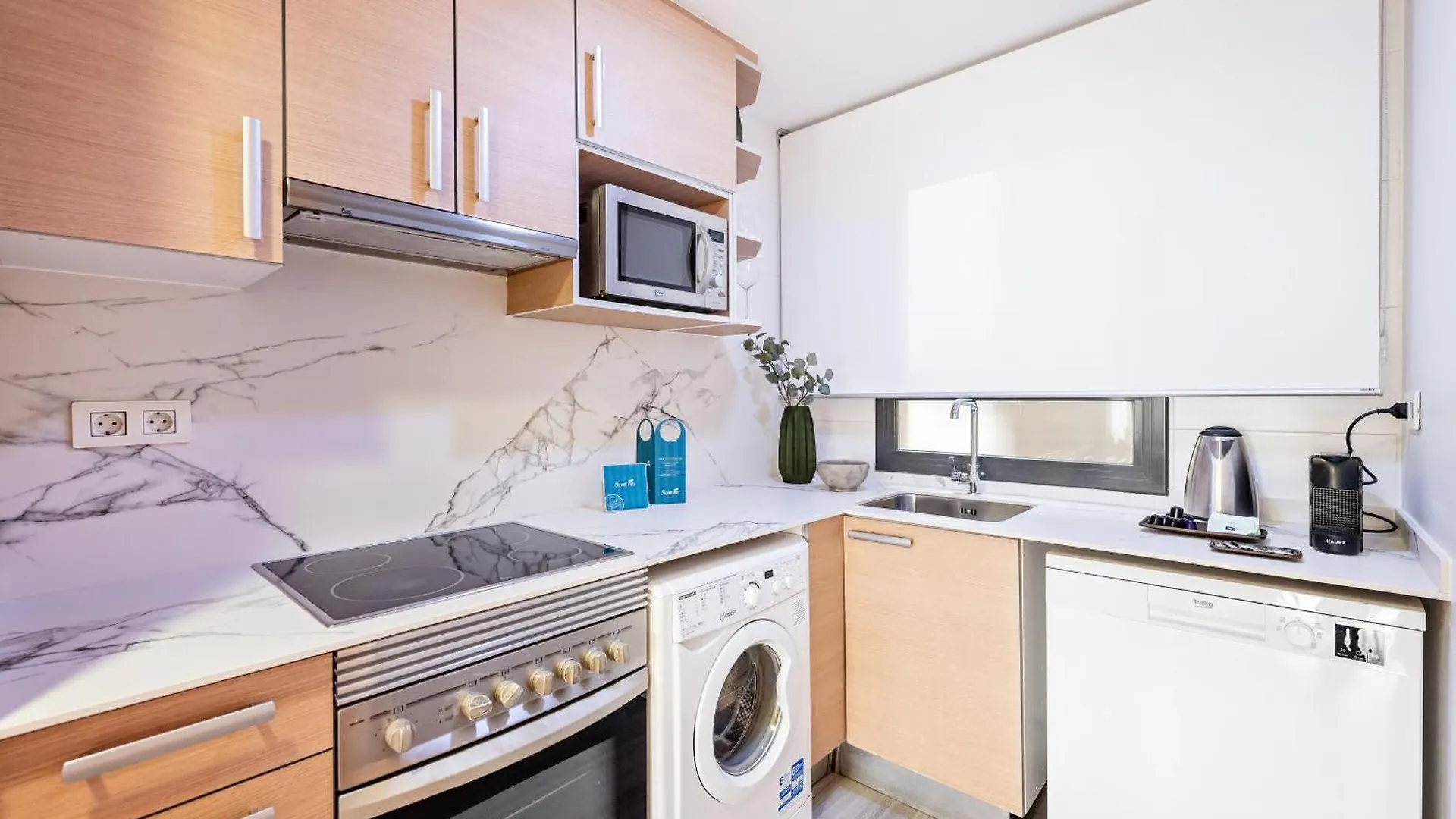 Sweett - Carrer Fira Apartment Barcelona Spain