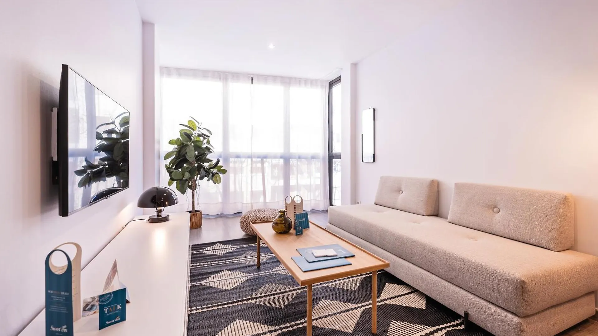 Sweett - Carrer Fira Apartment Barcelona