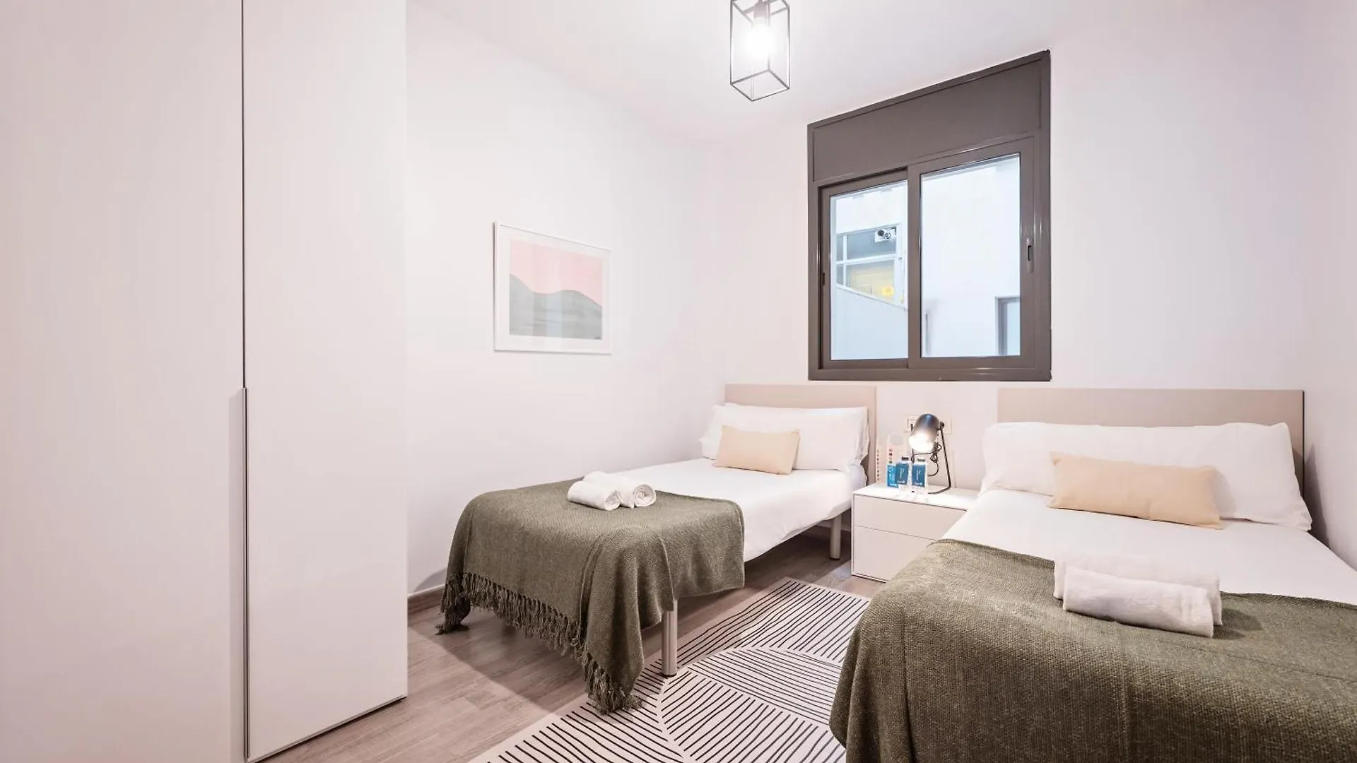 Sweett - Carrer Fira Apartment Barcelona